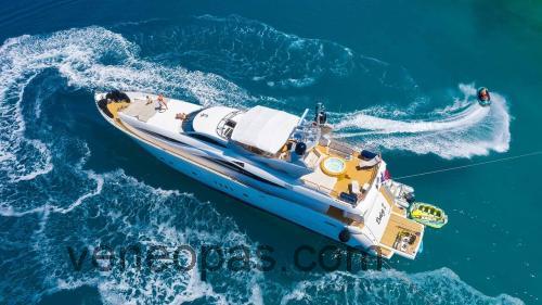 Sunseeker 105 Yacht Tekniset tiedot ja arvostelut 